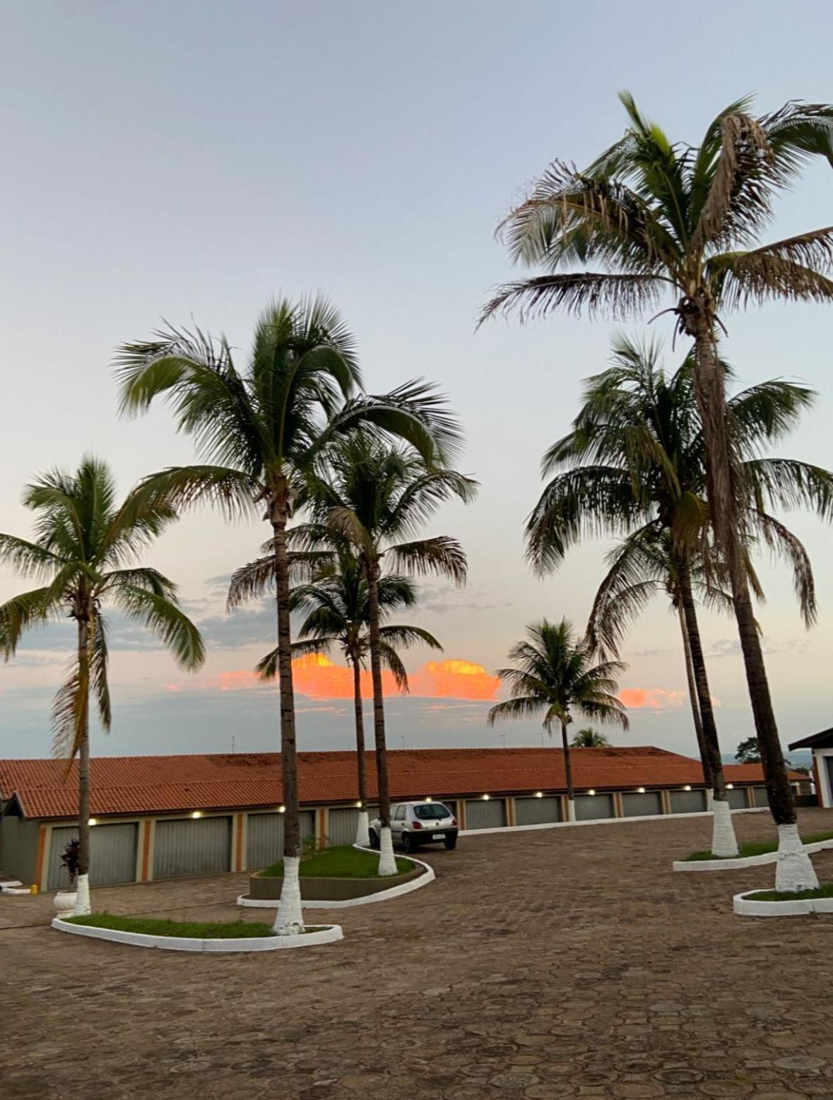Gran Luha Motel, Hotel E Chales Brotas Luaran gambar