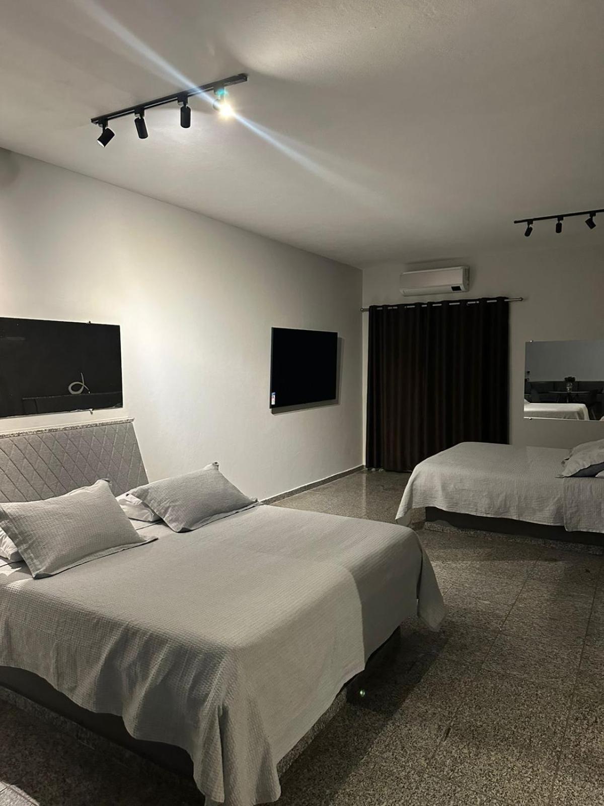 Gran Luha Motel, Hotel E Chales Brotas Luaran gambar