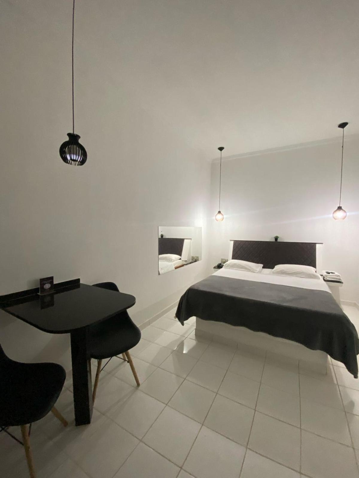Gran Luha Motel, Hotel E Chales Brotas Luaran gambar