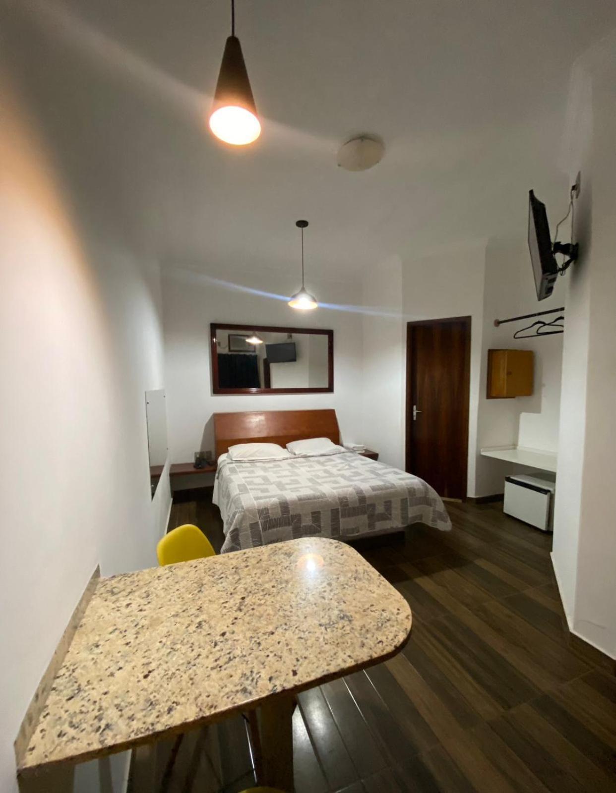 Gran Luha Motel, Hotel E Chales Brotas Luaran gambar